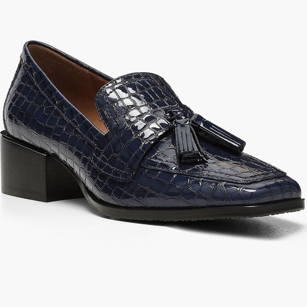 NIB Donald Pliner Navy Avi Tasseled Loafer Pump, US 5.5 (leather upper) $238
